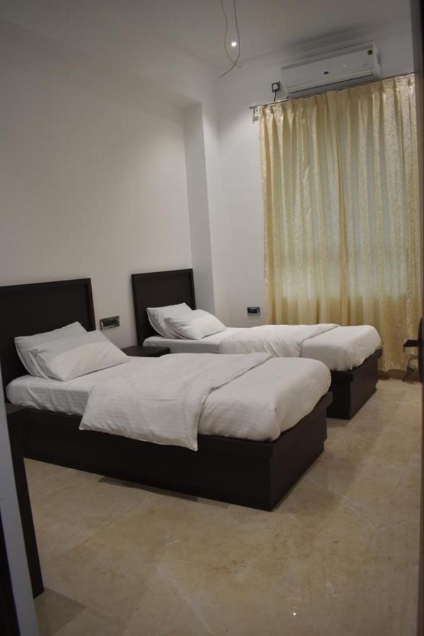 The White Lotus Hotel Gaya Buitenkant foto