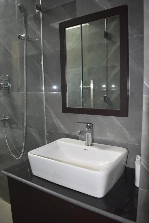 The White Lotus Hotel Gaya Buitenkant foto