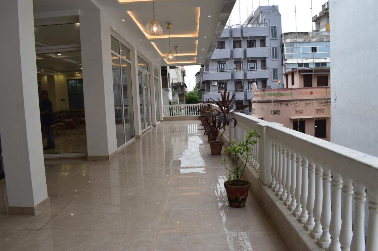 The White Lotus Hotel Gaya Buitenkant foto