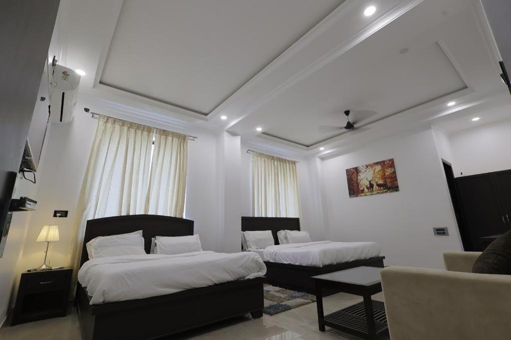 The White Lotus Hotel Gaya Buitenkant foto